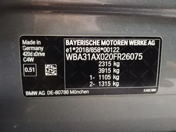Car image 40
