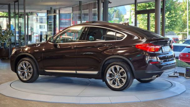 BMW X4 xDrive 140 kW image number 11