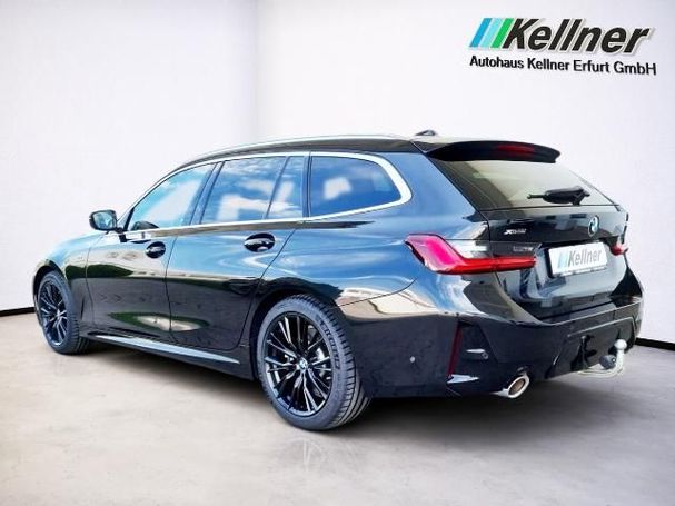 BMW 330i Touring M xDrive 180 kW image number 4