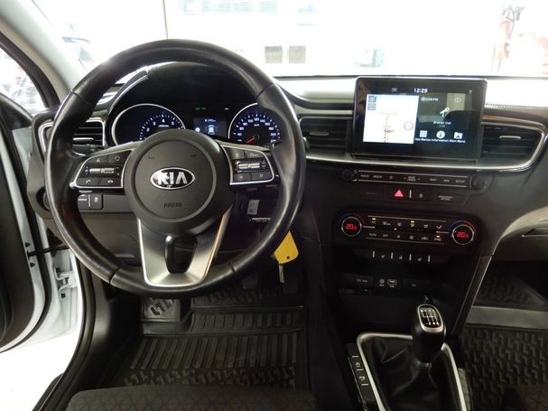 Kia Ceed 1.0 T-GDI Vision 88 kW image number 15