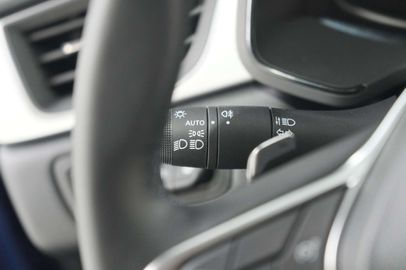 Car image 37