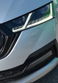 Car image 23