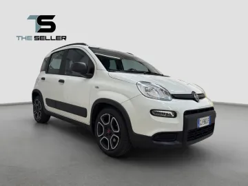 Car image 3