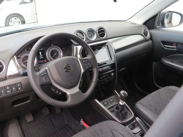 Car image 11