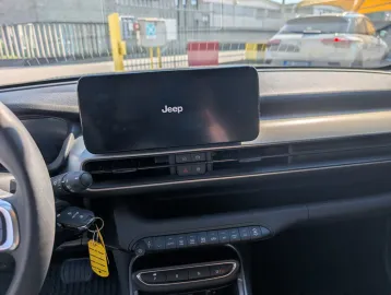 Car image 31