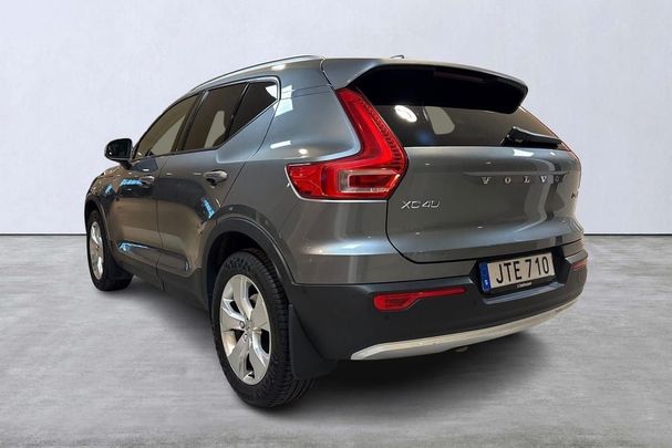 Volvo XC40 D4 AWD Momentum 141 kW image number 4