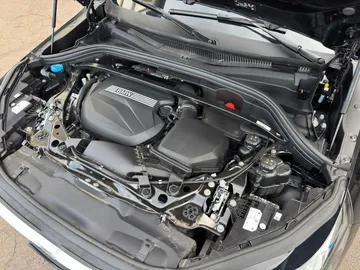 Car image 37