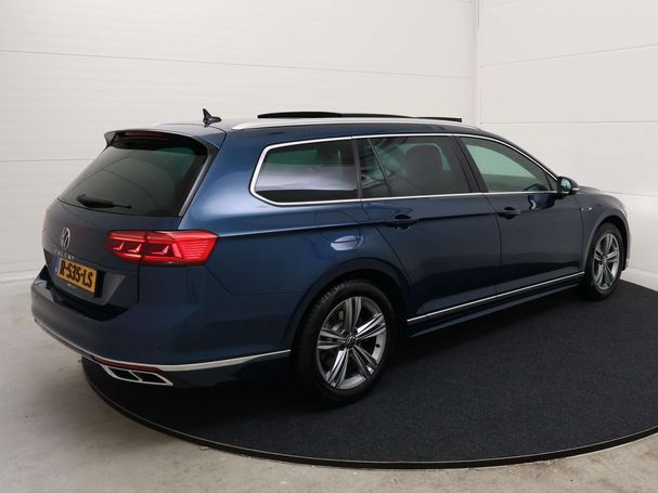 Volkswagen Passat Variant 1.5 TSI R-Line DSG 110 kW image number 2