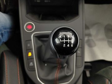 Car image 23