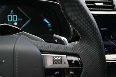 Car image 33