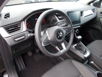 Car image 16