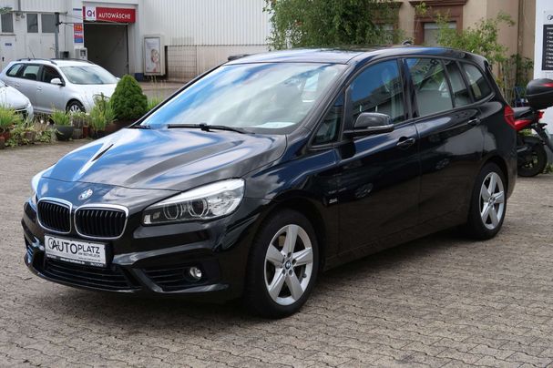 BMW 220i Sport Line 141 kW image number 1