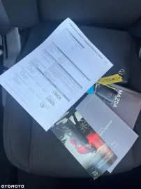 Car image 36