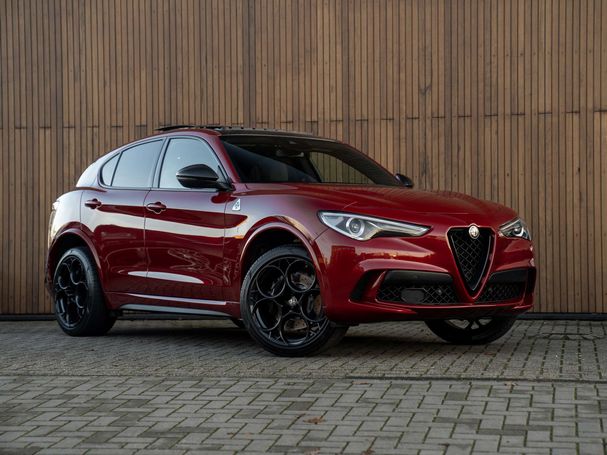 Alfa Romeo Stelvio V6 2.9 Quadrifoglio 375 kW image number 2