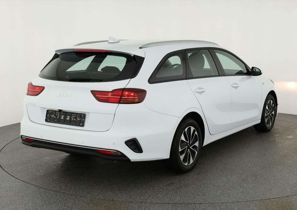 Kia Ceed 1.0 T-GDi 74 kW image number 2