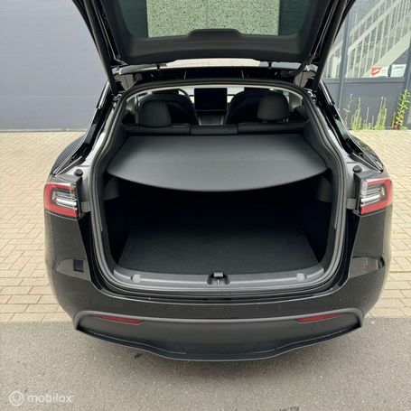 Tesla Model Y 220 kW image number 18