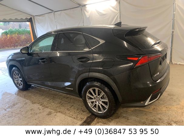 Lexus NX 300 H 145 kW image number 4