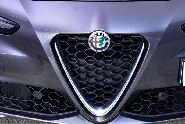 Alfa Romeo Giulia 2.2 Diesel AT8 140 kW image number 11