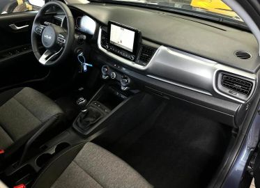 Car image 21