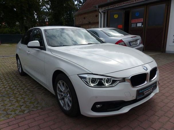 BMW 320i 135 kW image number 1