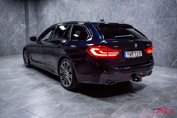 BMW 530i Touring xDrive 185 kW image number 4