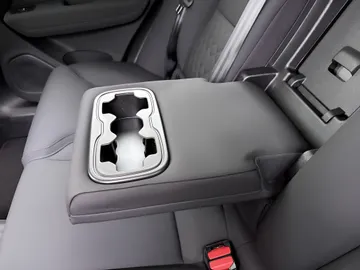 Car image 45