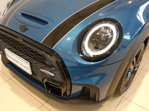 Mini Cooper S Cabrio JCW 131 kW image number 23