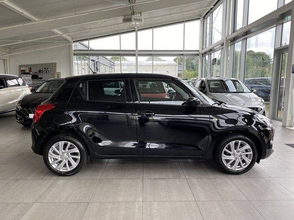 Suzuki Swift 1.2 Hybrid Comfort 61 kW image number 8