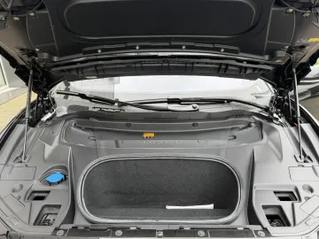 Car image 34