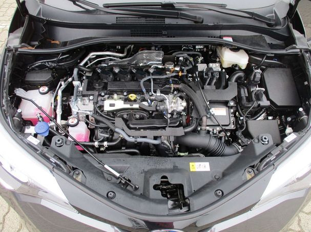 Toyota C-HR 2.0 Hybrid 135 kW image number 24