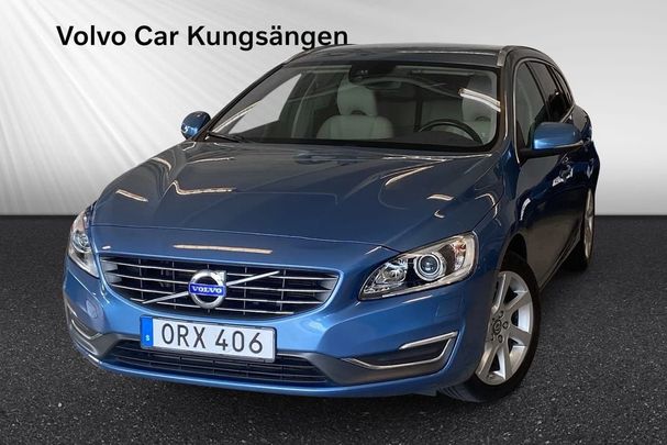 Volvo V60 D4 AWD Summum 135 kW image number 1