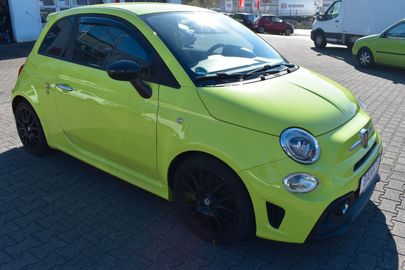 Car image 2