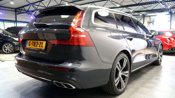 Volvo V60 T6 AWD 250 kW image number 3