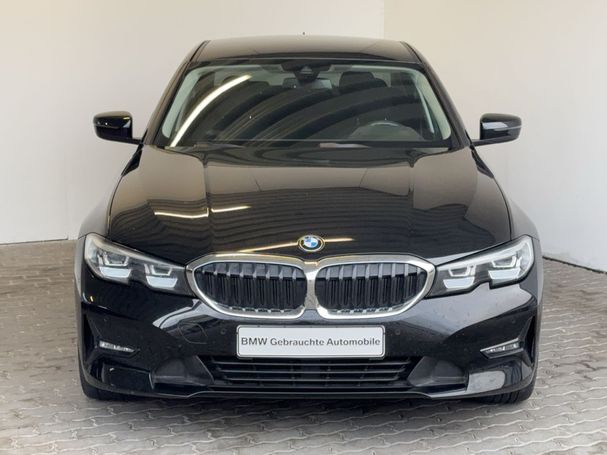 BMW 330e Advantage 215 kW image number 3