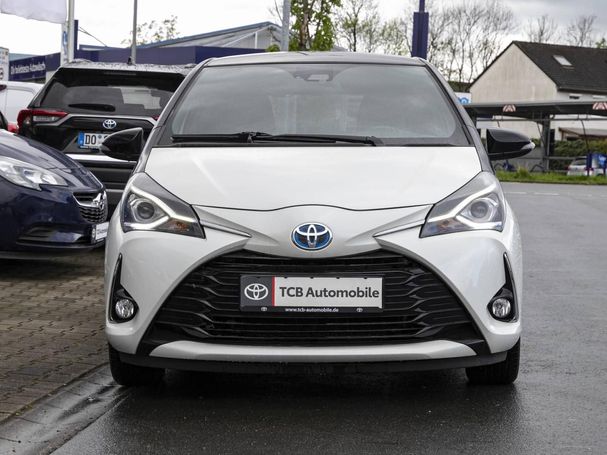 Toyota Yaris Hybrid Selection 74 kW image number 2