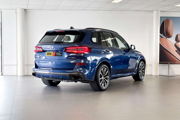 BMW X5 45e xDrive 290 kW image number 3