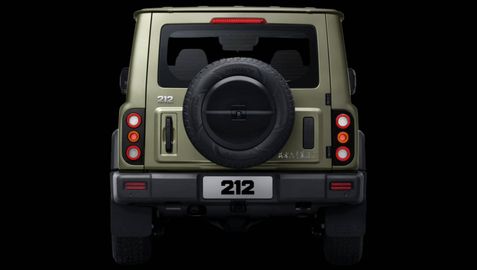 Car image 4
