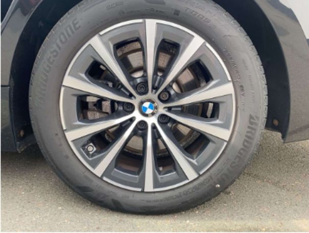 BMW 330 e Touring xDrive 215 kW image number 8