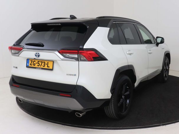 Toyota RAV 4 2.5 Hybrid 160 kW image number 17