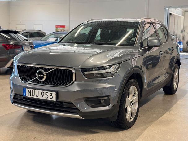 Volvo XC40 D4 AWD 140 kW image number 1