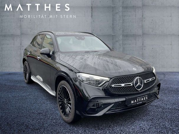 Mercedes-Benz GLC 300 e AMG 230 kW image number 2