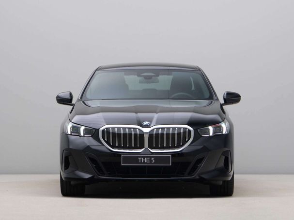 BMW 530 e 220 kW image number 6