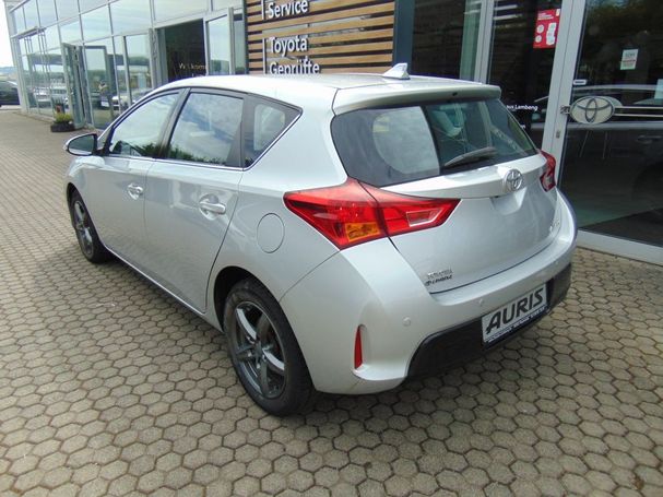 Toyota Auris 1.6 Valvematic Executive 97 kW image number 4