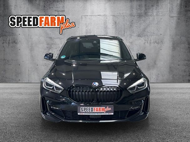 BMW 120i M Sport 131 kW image number 2