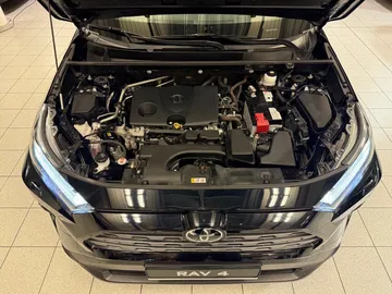 Car image 25