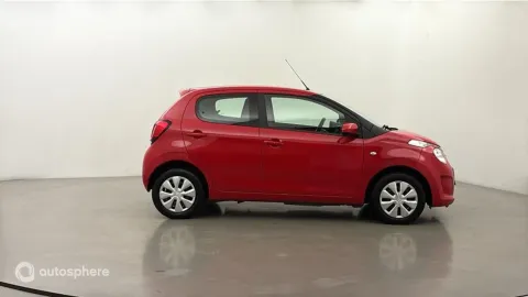 Car image 4