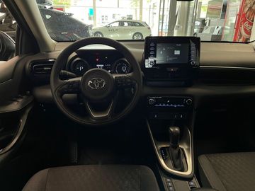 Car image 10