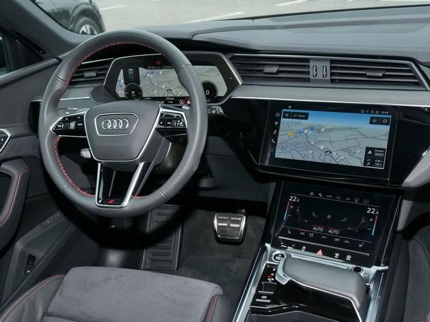 Audi Q8 50 quattro e-tron S-line 250 kW image number 4