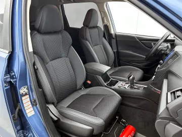 Car image 36