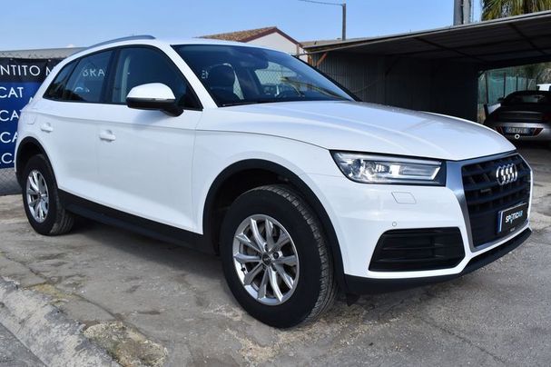 Audi Q5 35 TDI quattro S tronic Business 120 kW image number 2